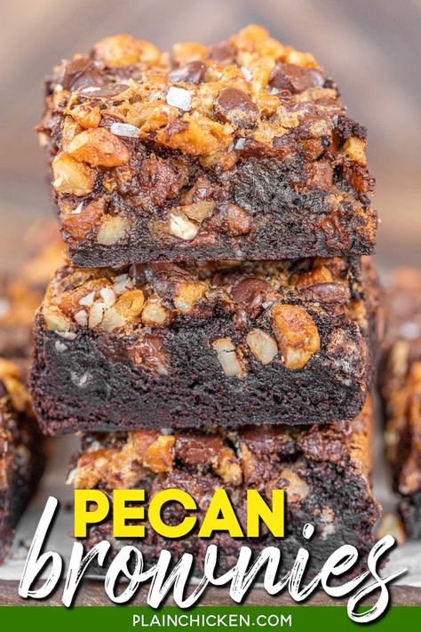 Pecan Brownie Recipes - boxed brownie mix topped with a delicious chocolate chip pecan topping! One bite and you will be blown away! Brownie mix, butter, brown sugar, egg, vanilla extract, pecans, and chocolate chips. These brownies are the perfect treat for any sweet tooth. Whether you're hosting a party or simply satisfying a craving, these decadent brownies are sure to impress. Easy Desserts With Brownie Mix Boxes, Chicken Desserts, Pecan Brownies Recipe, Decadent Brownies, Brownie Mix Recipes, Gooey Chocolate Brownies, Pecan Pie Brownies, Pecan Brownies, Pie Brownies