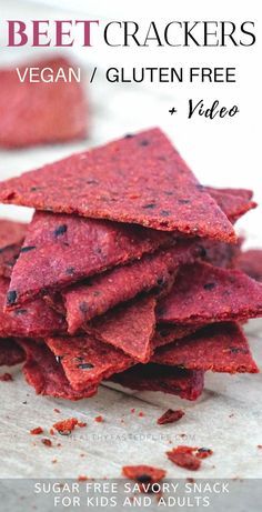 Savory beet crackers recipe made with beet puree, flax seeds and other healthy wholesome ingredients. These vegan gluten free veggie crackers make a tasty / dairy free gluten free snack for kids school lunch or after school snack, great on the go or as party finger food and appetizer. This beet crackers recipe is perfect for when you want a crunchy snack while on a gluten free, dairy free, vegan or clean eating diet. #glutenfree #crackers #vegan #beet #cleaneating #snack Flax Seed Recipes Snacks, Beet Pulp Recipes, Gluten Free Savory Snacks, Beet Crackers, Beet Puree, Veggie Crackers, Kids School Lunch, Resep Vegan, Healthy Low Calorie Snacks