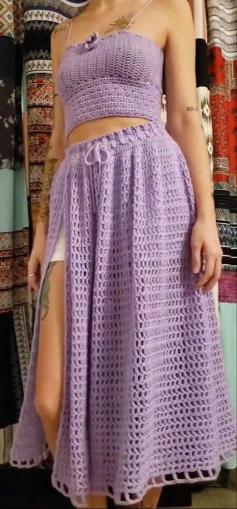 Skirt Pattern Free, Crochet Bottoms, Crochet Skirt Pattern, Crochet Skirts, Mode Crochet, Crochet Clothing And Accessories, Crochet Design Pattern, Crochet Fashion Patterns, Crochet Dress Pattern