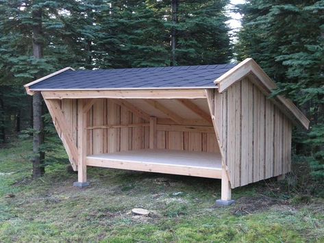 Wood Shelter Design, Small Shelter Ideas, Shelter Design Architecture, Shelters In The Woods, Lean To Shelter, Wilderness Survival Shelter, Outdoor Cat Shelter, Livestock Shelter, Goat Shelter