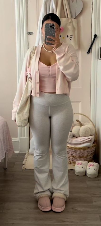 Easy Pink Outfits, Pink Outfit Inspo Casual, Coquette Fall Outfits, Pink Dress Outfit Casual, Outfits With Sweaters, Cozy Lounge Outfits, Pink Fall Outfits, Pink Girly Outfits, Adrette Outfits