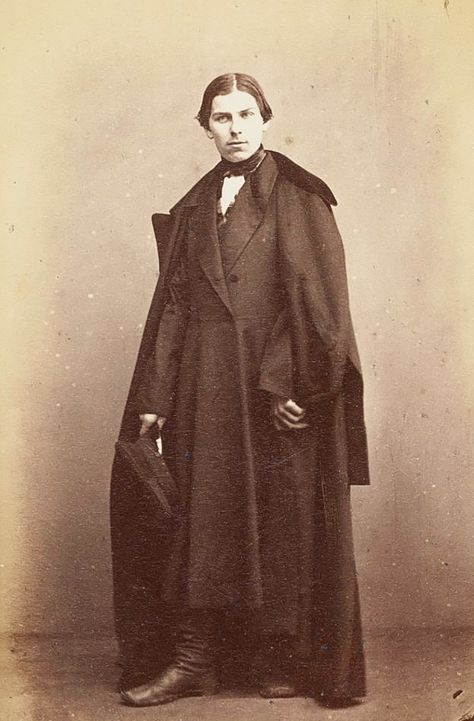 19th Century Men, The Brothers Karamazov, Russian Clothing, Humans Of New York, 19th Century Clothing, Russia Travel, Russian Men, 19th Century Fashion, Imperial Russia