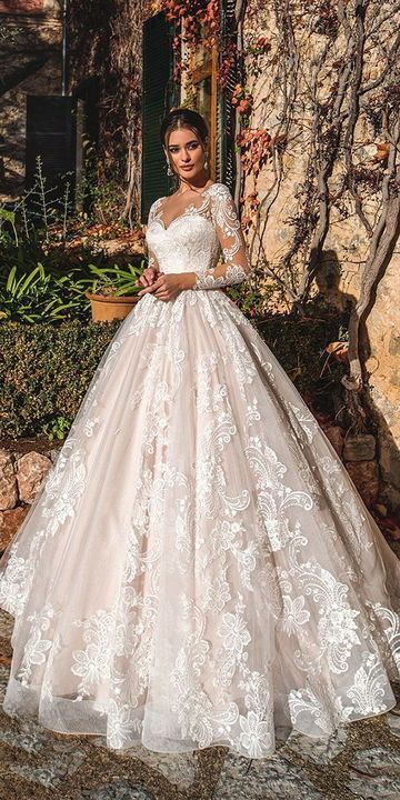 Wedding Dress Cinderella, Dresses Sleeves, Dresses 15, Popular Wedding Dresses, Sheer Wedding Dress, Lace Wedding Dress With Sleeves, Wedding Dress Guide, Cute Wedding Dress, Rustic Wedding Dresses