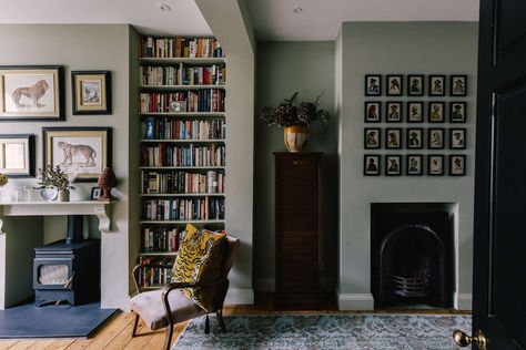 Victorian Living Room, Victorian Townhouse, Two Bedroom House, London Townhouse, Modern Victorian, Georgian Homes, A Living Room, Front Room, My New Room