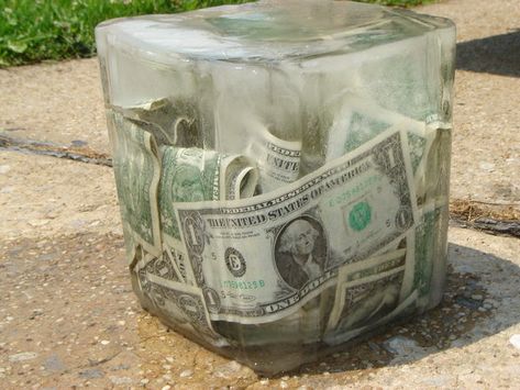 Cold hard cash gag gift- freeze in an extremely large block of ice. Funny Way To Gift Cash, Creative Ways To Give Money, Ways To Give Money, Money As A Gift, Cash Gifts, Cold Hard Cash, Money Gifts, Creative Money Gifts, Christmas Money