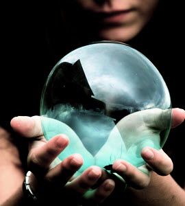 Marta Bevacqua WOMAN HOLDING CRYSTAL BALL Bubble Magic, Blithe Spirit, Creative Bubble, The Heart Chakra, Witch Characters, Samhain Halloween, Brain Waves, Art Poses, Photography Women