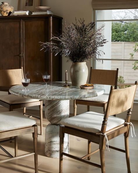 Introducing a collection made in partnership by California-based interior designer Amber Lewis and Four Hands. Approachable, inspired and, most importantly, livable, each piece is forever cool and designed to last. Want to know more? Click the link in bio or visit our showroom to inquire about any of the pieces.🤎 #mydalahome #amberinteriors Amber Interiors Dining, Amber Interiors Design, Four Hands Furniture, Round Marble Dining Table, Amber Lewis, Interior Rendering, Amber Interiors, Marble Dining, Dining Table Marble