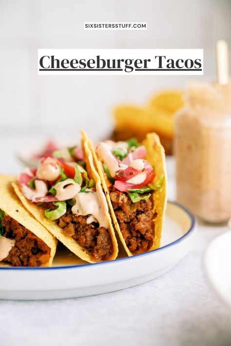 Cheeseburger Tacos Taco Salad Casserole Recipe, Tailgate Sandwiches, Cheesy Queso Dip, Cheeseburger Tacos, Beef Mac And Cheese, Beef Roasts, Beef Freezer Meals, Mexican Dinners, Slow Cooker Korean Beef