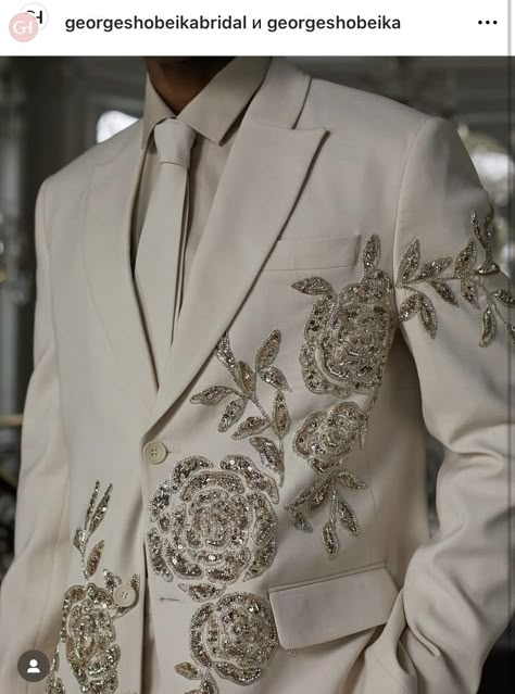 Silver Prom Suits, Boys Shirts Style, Japanese Suit, Specific Shirts, Handwork Designs, Embroidery Blazer, Bridal Dress Ideas, Silver Suit, Anant Ambani