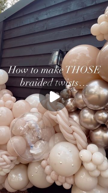 Organic Balloon Decor, Balloon Garland Dessert Table, Balloon Swag Diy, Wedding Balloon Display, Bobo Balloon Garland, How To Make Pearl Balloon Strands, Easy Decoration Ideas Party, Balloon In Balloon, Birthday Balloon Tower