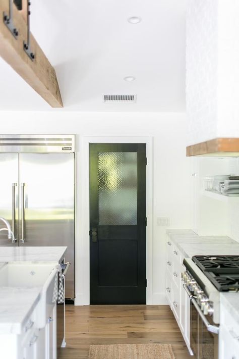 Black Pantry Door, Kitchen With White Marble, Black Pantry, Sunset Kitchen, Bright White Kitchen, Exposed Ceiling, Lake Kitchen, Kitchen Pantry Doors, House Pantry