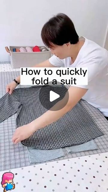 The Folding Hacks on Instagram: "Transform your space with smart storage solutions. Link in bio @thefoldinghacks 🧺🥰!  Nice way to fold a suit when you pack up😁 #foldingclothes #organize #storagehacks #folding #foldinghacks" Mina Okabe, Folding Tricks, Fold Pants, How To Fold Pants, Laundry Folding, Folding Tips, Official Dress, Clothing Organization, Folding Hacks