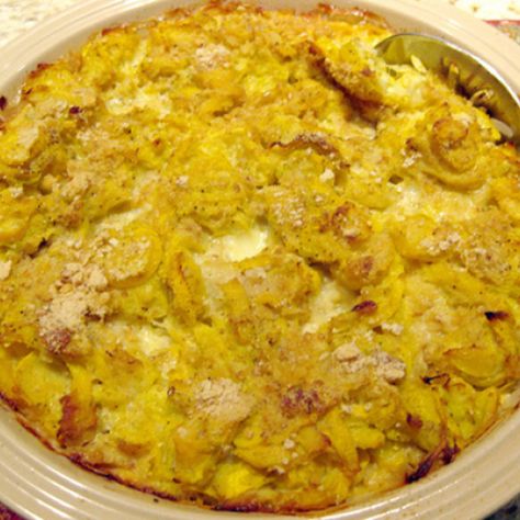 Slap Your Mama It's So Delicious Southern Squash Casserole #recipe | Justapinch.com Southern Squash, Squash Dishes, Zucchini Zoodles, Southern Squash Casserole, Summer Squash Casserole, Yellow Squash Recipes, Squash Casserole Recipes, Vegetable Casserole, Squash Casserole