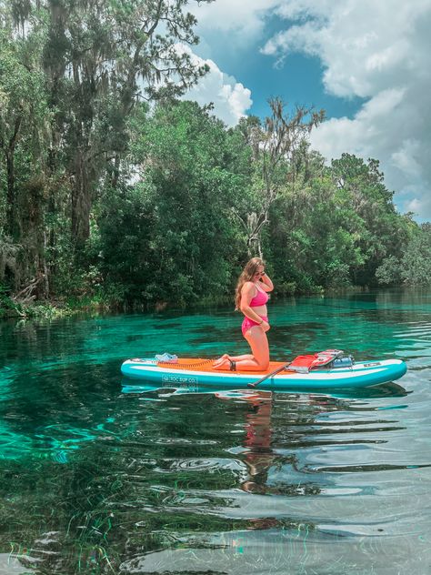 Paddle board | florida | florida springs | rainbow springs | summer | summer aesthetic | beach aesthetic | florida aesthetic | vacation | florida vacation | water | fresh water spring | paddle boarding photos | paddle boarding aesthetic Paddle Boarding Florida, Paddle Boarding Aesthetic, Water Spring, Summer Aesthetic Beach, Florida Aesthetic, Summer List, Rainbow Springs, Vacation Florida, Aesthetic Vacation