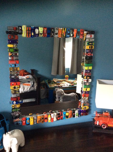 Boys room mirror from old mirror painted grey and covered with vintage cars Hot Wheels Mirror Diy, Gothic Decor Bedroom, Mirror Paint, Old Mirror, Custom Mirrors, Painted Dresser, Diy Mirror, Gothic Decor, I Cool