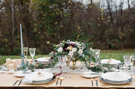 Sage Green Wedding Flowers, Modern Wedding Table, Wedding Table Setup, Green Wedding Flowers, Heirloom Wedding, Sage Green Wedding, Floral Supplies, Wedding Arrangements, Table Setup