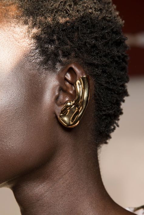 The Best Jewelry at Paris Fashion Week Fall 2019 | The Impression Black Woman Jewellery, Luxury Brown Jewelry For Fashion Statement, African Jewelry Aesthetic, Black Culture Jewelry Aesthetic, Designer Jewelry Necklaces, Afro Futurism Jewelry, Edgy Minimalist, Africa Culture, Ear Picture