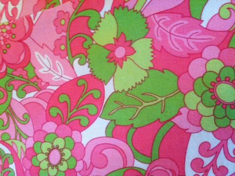 Pink and green fabric Hot Pink And Green Aesthetic, Art Nook, Pink And Chartreuse, Pink Pattern Background, Retro Background, Art Collage Wall, Everything Pink, Pink Love, Retro Prints