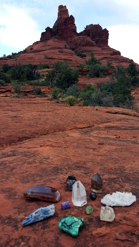 Went to the rock and gem show with my twin sister and dad. We took our new gems up to Bell Rock in Sedona, Arizona to charge them with the vortex energies there! I love Sedona! Sedona Arizona Aesthetic, Arizona Girls Trip, Writing Tropes, Bell Rock Sedona, Senior Recital, Sedona Vortex, Arizona Aesthetic, Rockstars Gf, Asthetic Pics