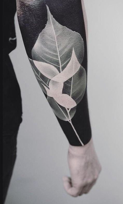 white on black leaf tattoo arm | 60 Cool Sleeve Tattoo Designs | Art and Design Tattoo Leaves, Natur Tattoo Arm, Blatt Tattoos, Negative Space Tattoo, Leaves Tattoo, Nature Tattoo Sleeve, Leaf Tattoo, Blackout Tattoo, Tattoo Trend