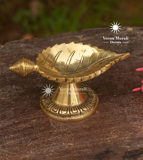 Brass Leaf Lamp Tiny Lamp, Leaf Lamp, Dancing Ganesha, Metal Cow, Diya Lamp, Bronze Decor, Small Wall Decor, Vintage Furniture Design, Buddha Decor