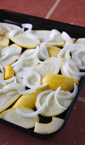 Yellow Squash And Onions, Squash And Onions, Roasted Yellow Squash, Roasted Recipes, Yellow Squash Recipes, Bountiful Baskets, Yellow Squash, Onion Recipes, Vegan Kitchen