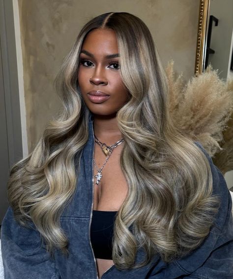 Ash Blonde Hair On Dark Skin, Ash Blonde Sew In, Blonde Sew In, Baddie Hairstyles Black Women, Dark Skin Blonde Hair, Birthday Hair, Glam Hair, Honey Blonde Hair, Pretty Hair Color