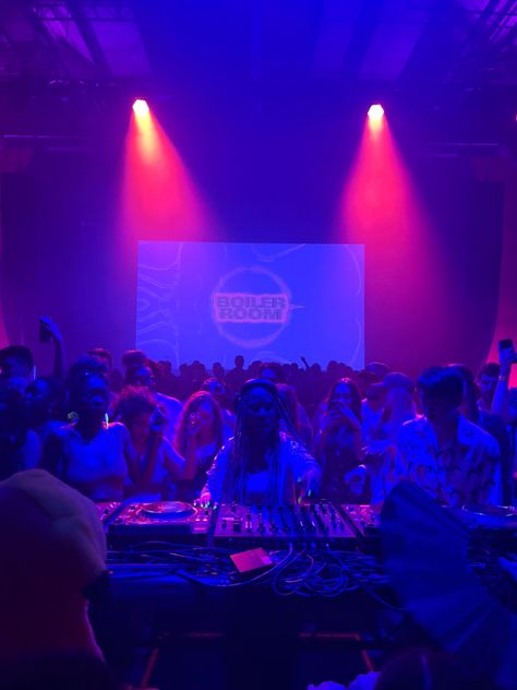 Boiler Room Dj Aesthetic, Boiler Room Party Aesthetic, Dj Booth Aesthetic, Boiler Room Ideas, Boiler Room Aesthetic, Warehouse Project Manchester, Boiler Room Party, Boiler Room Dj, Billiards Aesthetic