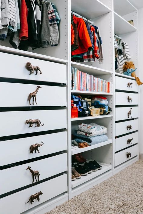 Brother Bedroom, Teen Bedroom Sets, Closet Room Organizer, Brothers Room, Boys Shared Bedroom, Safari Decor, Toddler Boy Room Decor, Kids Shared Bedroom, Shared Closet