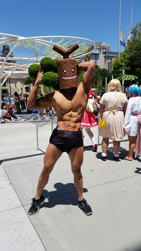 Porygon Pokemon, Cosplay Guy, Halloween Hombre, Cosplay Pokemon, Best Cosplay Ever, Gay Ships, Fitness Shirts, Cosplay Boy, Scruffy Men