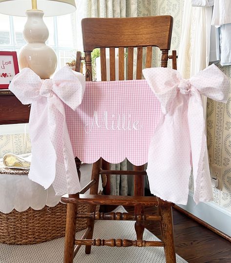 Scalloped wrap in pink gingham with dot bows! Pink Gingham 1st Birthday, Pink Gingham First Birthday, Girls Just Wanna Turn One Birthday, Pink Gingham Birthday Party, Pink Bow Birthday Party, Gingham Birthday Party, Simple First Birthday, Gingham Party, Valentines Birthday Party