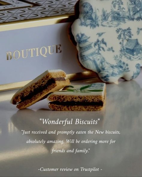 Biscuit Packaging Design, Biscuit Packaging, Gluten Free Biscuits, Cafe Bakery, Vegan Caramel, Chocolate Biscuits, Luxury Food, Cookie Packaging, Sweet Snacks Recipes