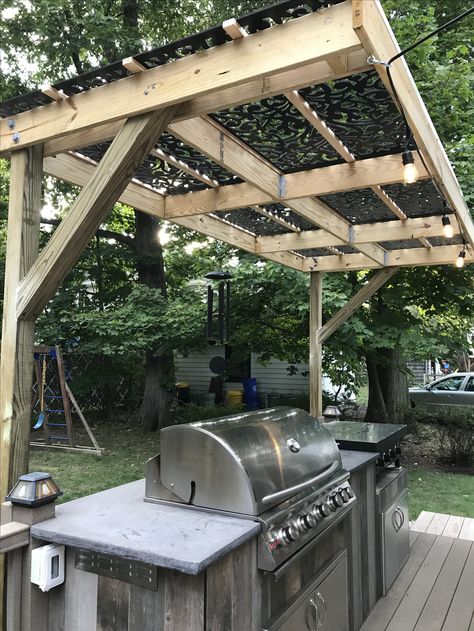 Pergola Cantilever, Cantilevered Pergola, Cantilever Pergola, Grill Shelter, Small Garden Landscape Design, Backyard Workshop, Grill Patio, Deck Cover, Outdoor Potting Bench