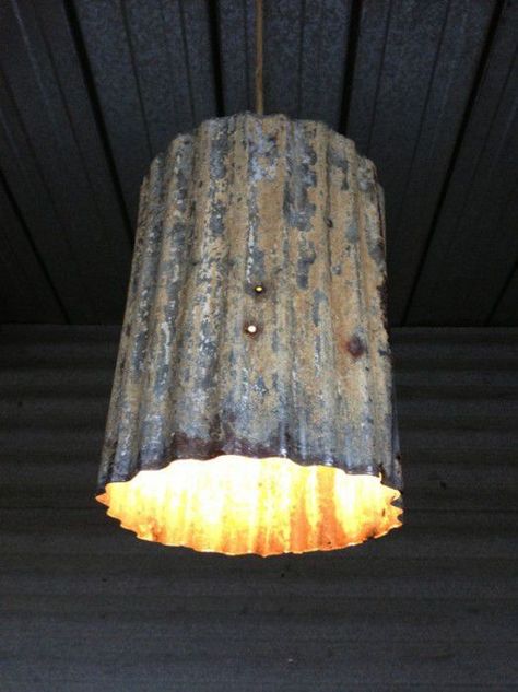 Tin Light Fixture Rustic, Diy Tin Light Fixture, Handmade Lamps Diy How To Make, Barn Lighting Interior, Rustic Lighting Ideas, Industrial Design Ideas, Industrial Lamp Design, Rustic Lights, Industrial Lamp Shade