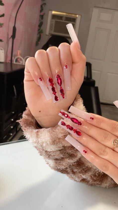 Long Red Nails, Quinceanera Nails, Purple Acrylic Nails, Red Acrylic Nails, Pink Ombre Nails, Nails Nude, Long Acrylic Nail Designs, Drip Nails, Nails Design With Rhinestones