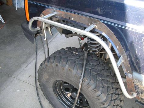 Jeep Xj Fender Flares, Jeep Xj Ideas, Modificaciones Jeep Xj, Aksesoris Jeep, Jeep Fenders, Mobil Off Road, Jeep Xj Mods, Jeep Wj, Jimny Suzuki