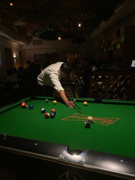 Fred Rabe, Video Motion Graphics, Brian Cox, Video Motion, Data Design, Poker Night, Royal Society, Billiards Pool, Design Video