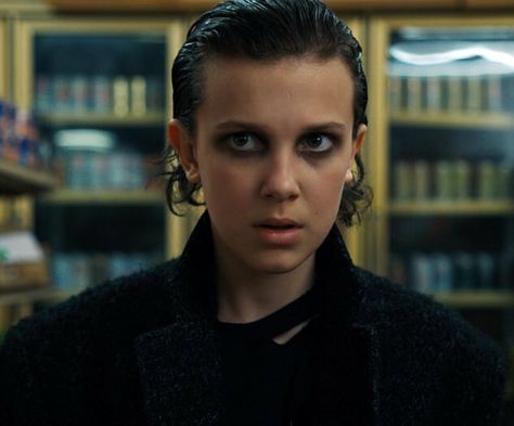 Stranger Things Season 2 Millie Bobby Brown as "Eleven" Eleven Stranger Things, Stranger Things, Hair, Blue