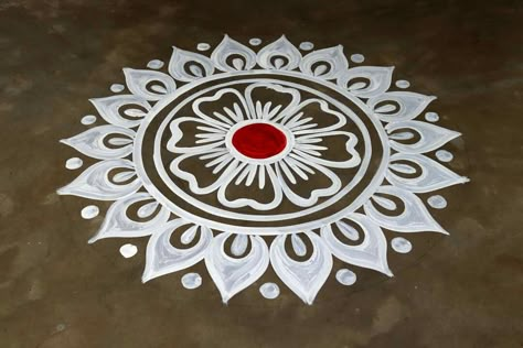 Marriage Wall Art, Easy Rangoli Designs Videos, Rangoli Designs Photos, Alpona Design, Easy Rangoli Designs Diwali, Easy Mandala Drawing, Rangoli Designs Latest, Flower Drawing Tutorials, Simple Rangoli Border Designs