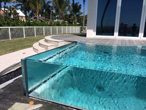 glass edge pool Swimming Pool Prices, Tank Swimming Pool, Summer Architecture, Kolam Koi, Canada Summer, Pool Prices, Pool Images, Piscina Interior, Luxury Swimming Pools