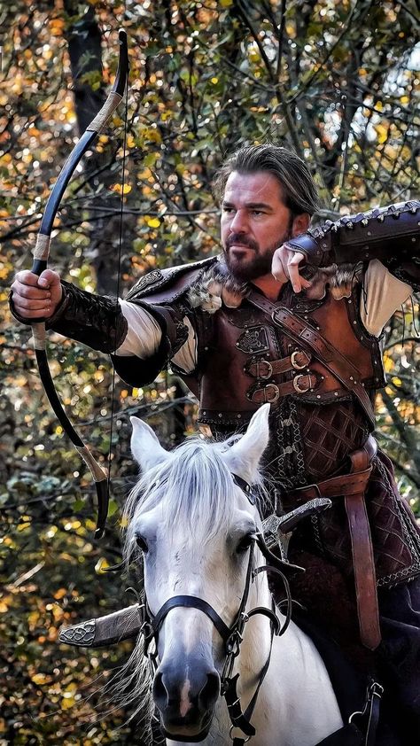 Pin on Ertuğrul Girly M Friends, Best Facebook Profile Picture, Photo Book Inspiration, Black Blazer Men, Old Warrior, Turkish Clothing, Cool Autumn, Fall 2024 Fashion, Ertugrul Ghazi