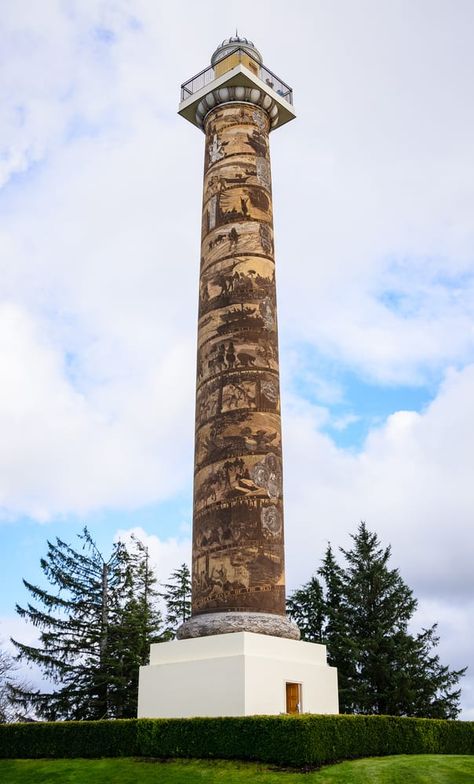 Astoria Column in Astoria Oregon - What to do in Astoria Oregon! The Columbia River is one of the largest rivers in the Pacific Northwest. It spills into the Pacific Ocean in the northwestern tip of Oregon. Nestled here is the town of Astoria. Astoria Column, Oregon Adventures, Seattle Summer, Lighthouse Storm, Astoria Oregon, Cannon Beach Oregon, 2025 Wedding, West Coast Road Trip, The Pacific Ocean