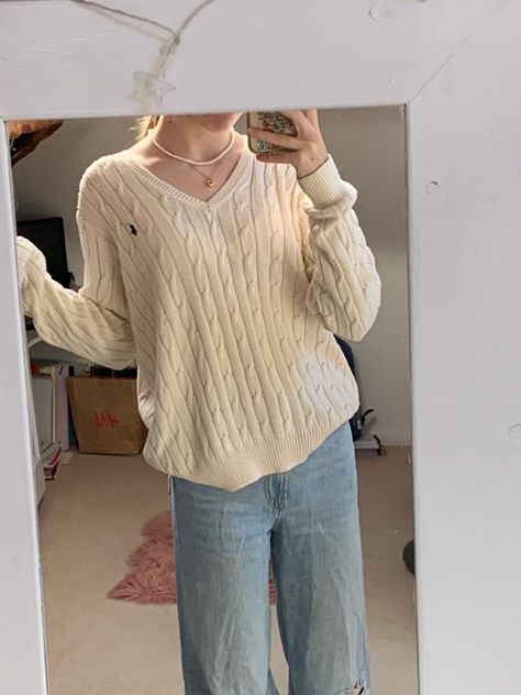 In the description find the link to buy this sweater Sweatshirt Fits Aesthetic, Cable Knit Sweaters Outfit, Vanilla Girl Aesthetic Outfits Winter, Ralph Lauren V Neck Sweater Outfit, How To Style V Neck Sweater, Ralph Lauren Knit Sweater Outfit, White Knitted Sweater Outfit, Knitted Sweaters Aesthetic, Sweater Girl Aesthetic