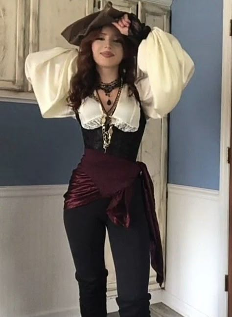 Pirate Halloween Costume Ren Faire Outfits, Fair Outfit, Pirate Outfit, Fair Outfits, Ren Fest, Ren Fair, Costume Inspo, Pirate Costume, Halloween Inspo