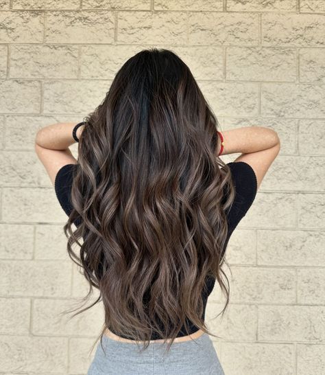 Explore 28 Stunning Fall Hair Color Trends for 2024: Perfect Shades for Blondes, Brunettes, Red Heads, and More Brunette Balayage Hair Dark, Low Maintenance Brunette, Balayage For Brunettes, Fall Haircut, Fall Balayage, Partial Balayage, Brunette Shades, Balayage Ideas, Subtle Balayage