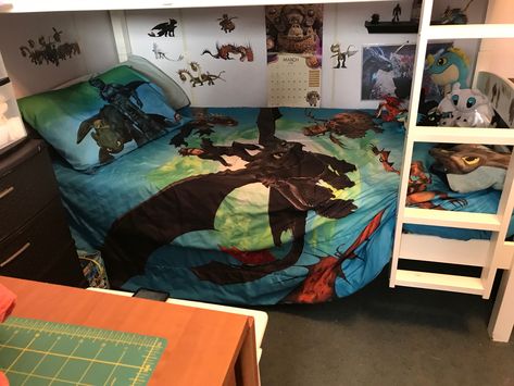 Httyd Bedroom Ideas, Httyd Room Aesthetic, How To Train Your Dragon Room Ideas, How To Train Your Dragon Bedroom Ideas, How To Train Your Dragon Bedroom, How To Train Your Dragon Room, How To Train Your Dragon Nursery, How To Train Your Dragon Room Decor, Httyd Toys