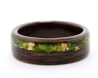 Engagement Rings Wood, Mens Wood Rings, Wooden Rings Engagement, Wood Wedding Ring, Wood Wedding Band, 5 Year Anniversary, Green Hydrangea, Minimalist Accessories, Water Features In The Garden