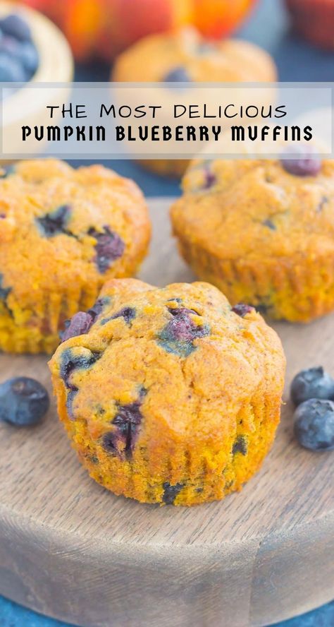 Pumpkin Blueberry Muffins, Pumpkin Blueberry, Pumpkin Breakfast, Bakery Style Muffins, Dessert Breakfast, Easy Treat, Pumpkin Recipes Dessert, Fall Breakfast, Sweet Pumpkin