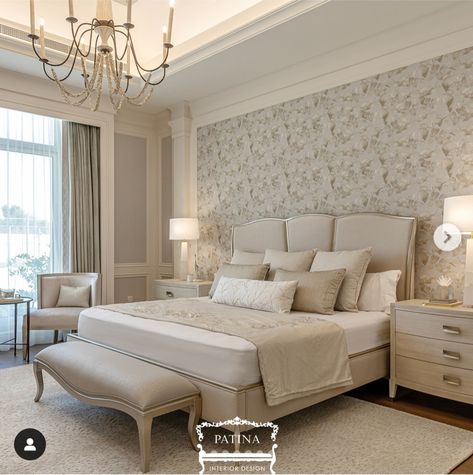 Golden Furniture Bedrooms, Bedrest Design, Classic House Interior, Luxury Bedroom Suite, Fitted Bedroom Furniture, Room Color Combination, Indian Room Decor, Classical Interior, Luxe Bedroom