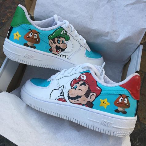 Vans Shoes Fashion, Cool Trainers, Air Force One Shoes, Custom Jordans, Custom Shoes Diy, Diy Sneakers, Nike Shoes Air Force, Painted Sneakers, Blue Jordans